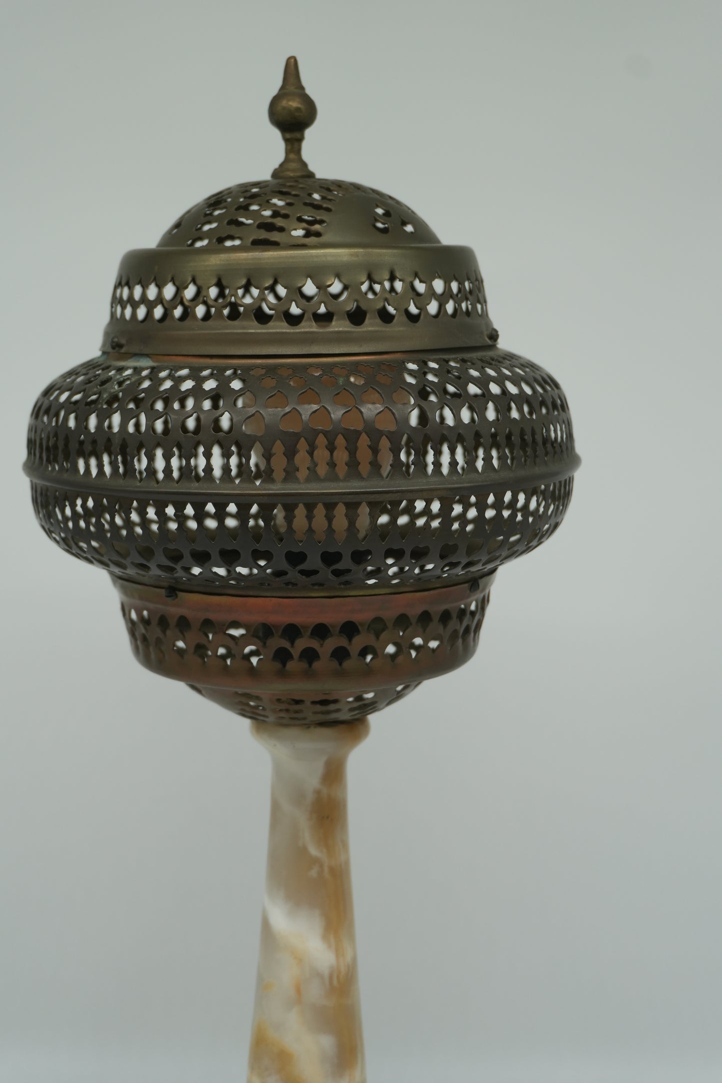 Vintage Onyx Table Lamp with Pierced Metal Shade – Moorish Revival