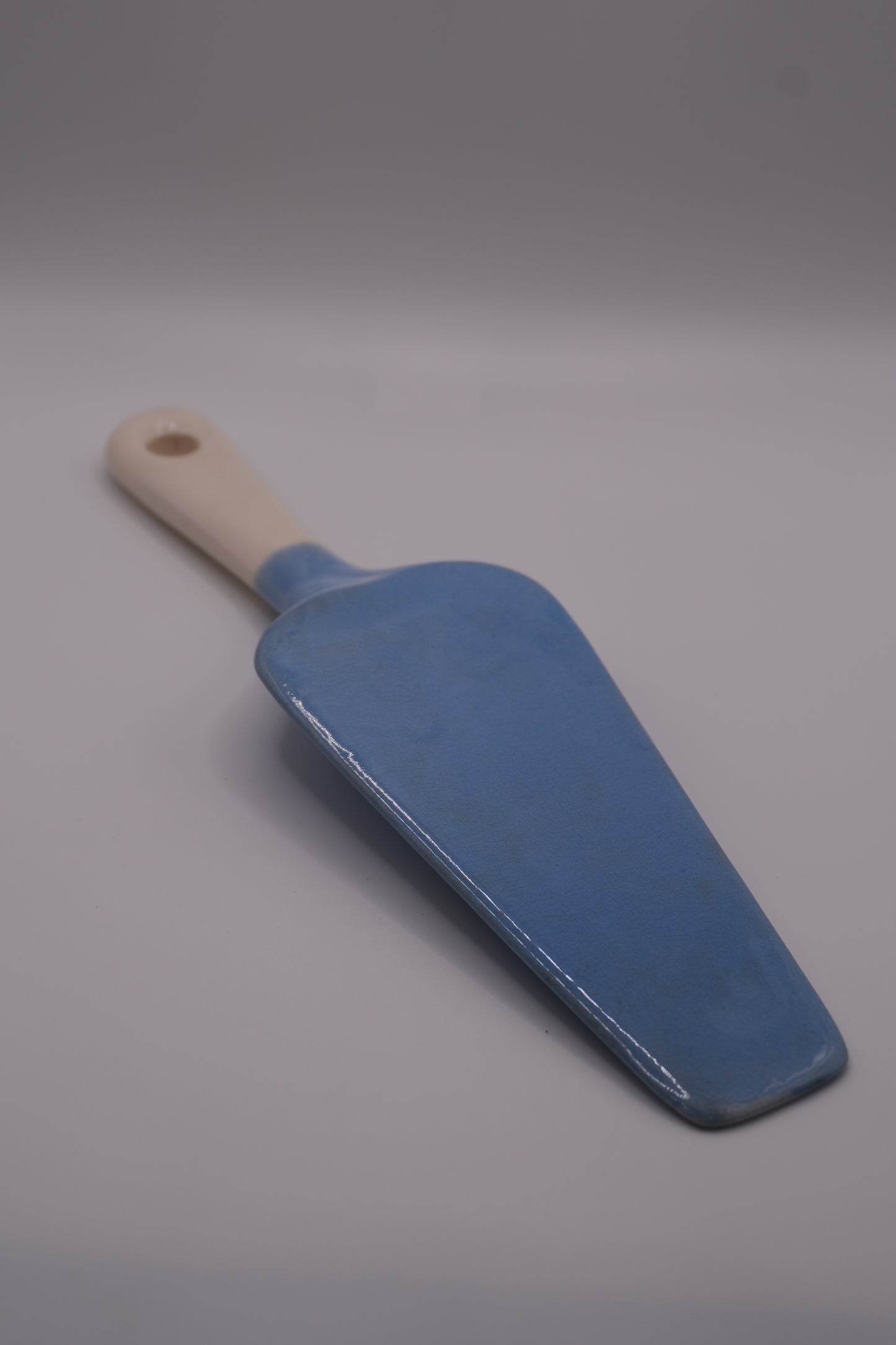 Vintage Ceramic Cake Server — Blue Glaze with Cream Handle