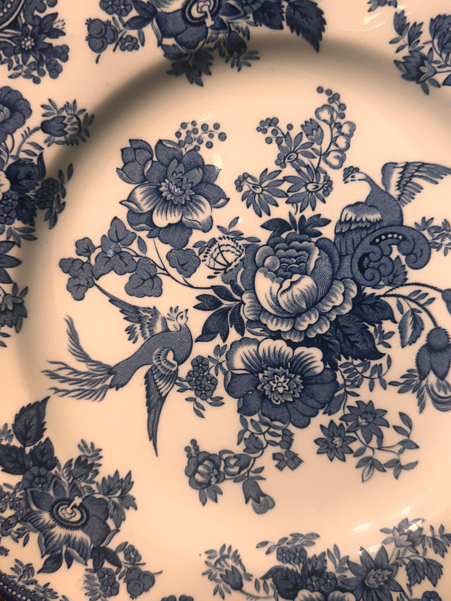 Wedgwood Asiatic Pheasants Plate – English Blue & White Porcelain