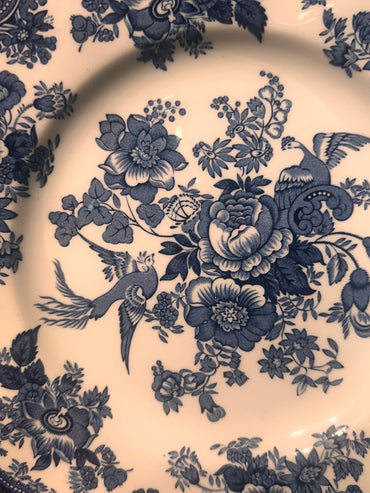 Wedgwood Asiatic Pheasants Plate – English Blue & White Porcelain